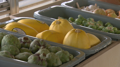 any street grocery 10pkg frame 2605 Any Street Grocery Brings Fresh Produce To Food Deserts