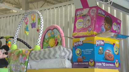 foster care closet 10pkg frame 1121 Big Hearts Closet Helps Foster Families