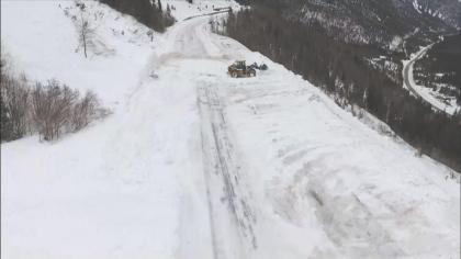 l avalanche danger 5pkg transf678er CAIC Says Very Large, Dangerous Avalanche Pattern Developing