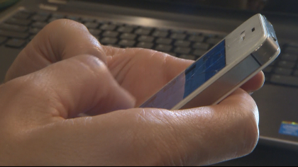 iphone glitch 10pkg frame 409 Affect Every Device Made In The Last 20 30 Years: Computer Security Flaw