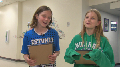 hot dogs straws turtles 5pkg frame 1625 How 5th Graders Got A Restaurant Owner To Make A Big Change