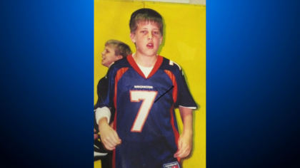 keenum 2 Keenum Officially A Bronco, Will Wear #4