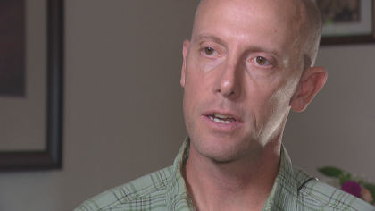 lone eagle peak rescue 10pkg frame 777 Mountain Climbers Thank Rescue Teams For Daring, Dangerous Rescue