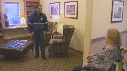 postal worker hero 10pkg transfer frame 60 Wrong Turn, Right Time: Mail Carrier Helps Injured Woman