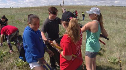 volunteers 2 You And Your Kids This Summer: Volunteer Outdoors!