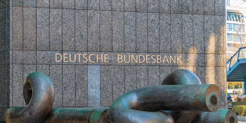 Survey: 58% of German Banks Charge Negative Interest Rates