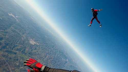 Altcoin Market Cap Drops by $31B Due to the SEC Suing Ripple