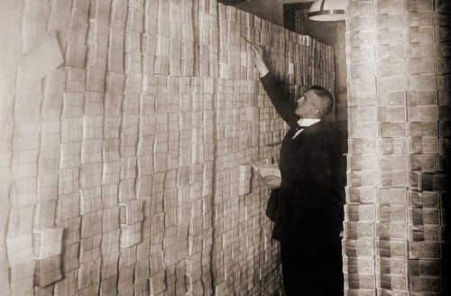 Cash Crisis: National Currencies Plunge in the Wake of Coronavirus