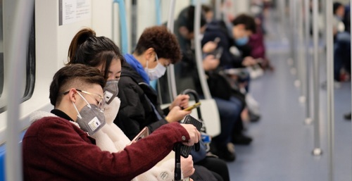 Chinese Stock Market Opens With Sell-Off