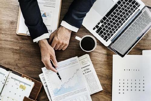 IPA Bellwether: Client budget growth rebounds from two-year low