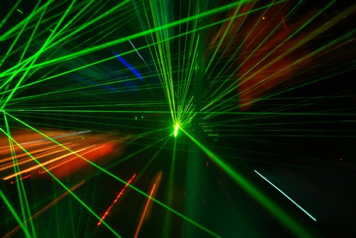 Cryptos Go Green as Market Cap Holds Above $400 Billion