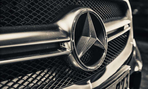 Daimler Carries Out First Transaction on Marco Polo Blockchain Trade Network