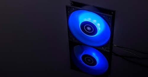 EK-Vardar EVO 120ER RGB Fan Review