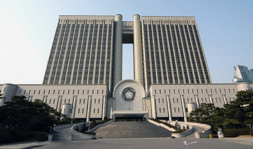 Executives at Korean Crypto Exchange UPbit Indicted for Fraud