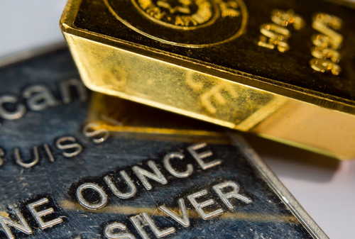 Gold and Silver Follow Similar Trend to Bitcoin, React to News About China
