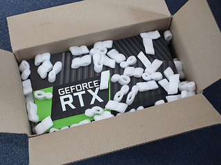 NVIDIA GeForce RTX 2080 Unboxing