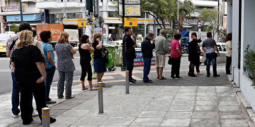 Passing the Burden of Negative Rates to Bank Clients Opens Door for Cryptocurrencies