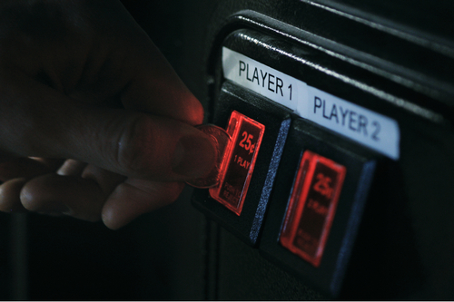 SEC Clears Blockchain Gaming Startup to Sell ‘Quarters’ Tokens